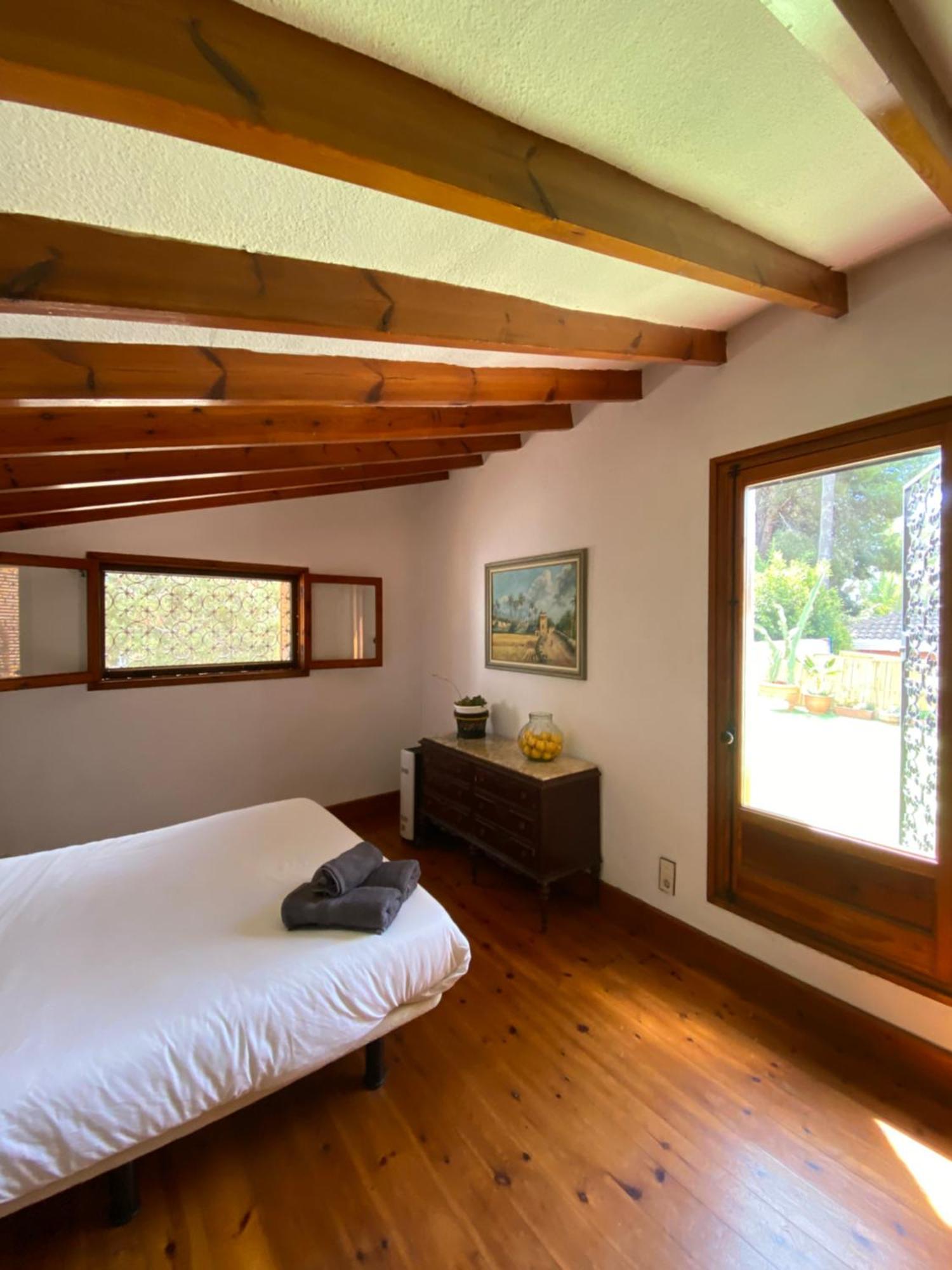 Pink Lemon House Bed & Breakfast Elche Ngoại thất bức ảnh