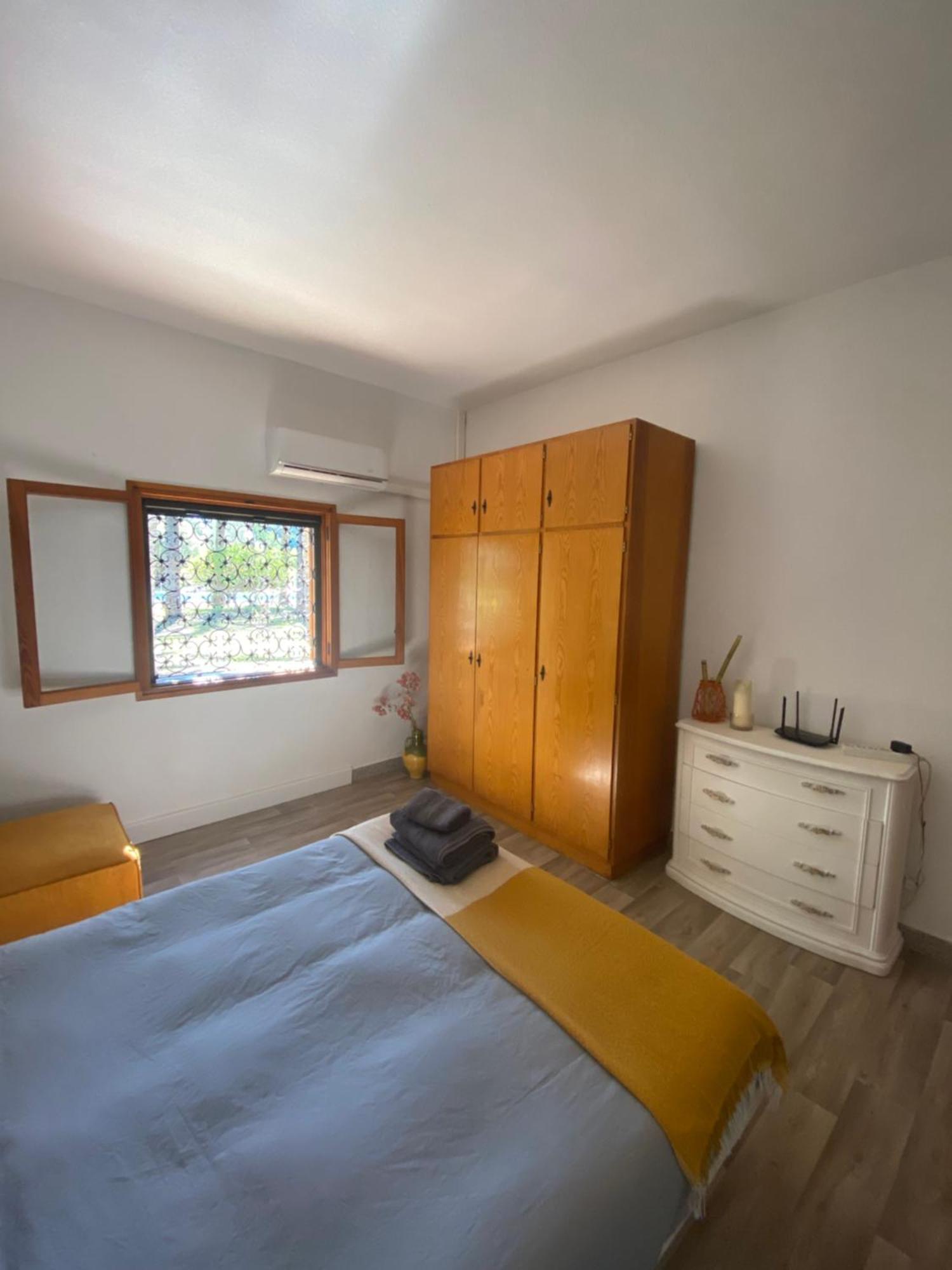 Pink Lemon House Bed & Breakfast Elche Ngoại thất bức ảnh