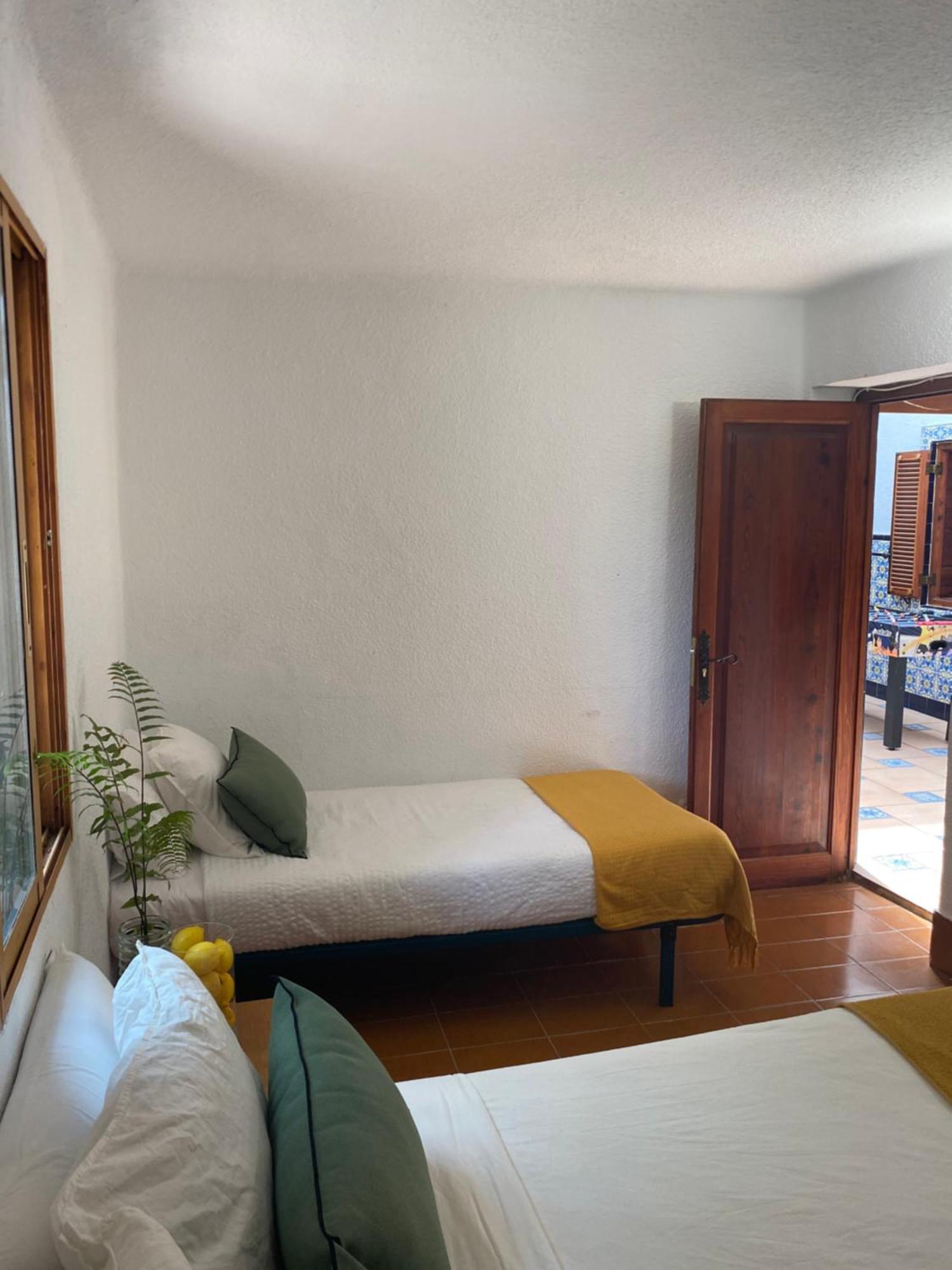 Pink Lemon House Bed & Breakfast Elche Ngoại thất bức ảnh