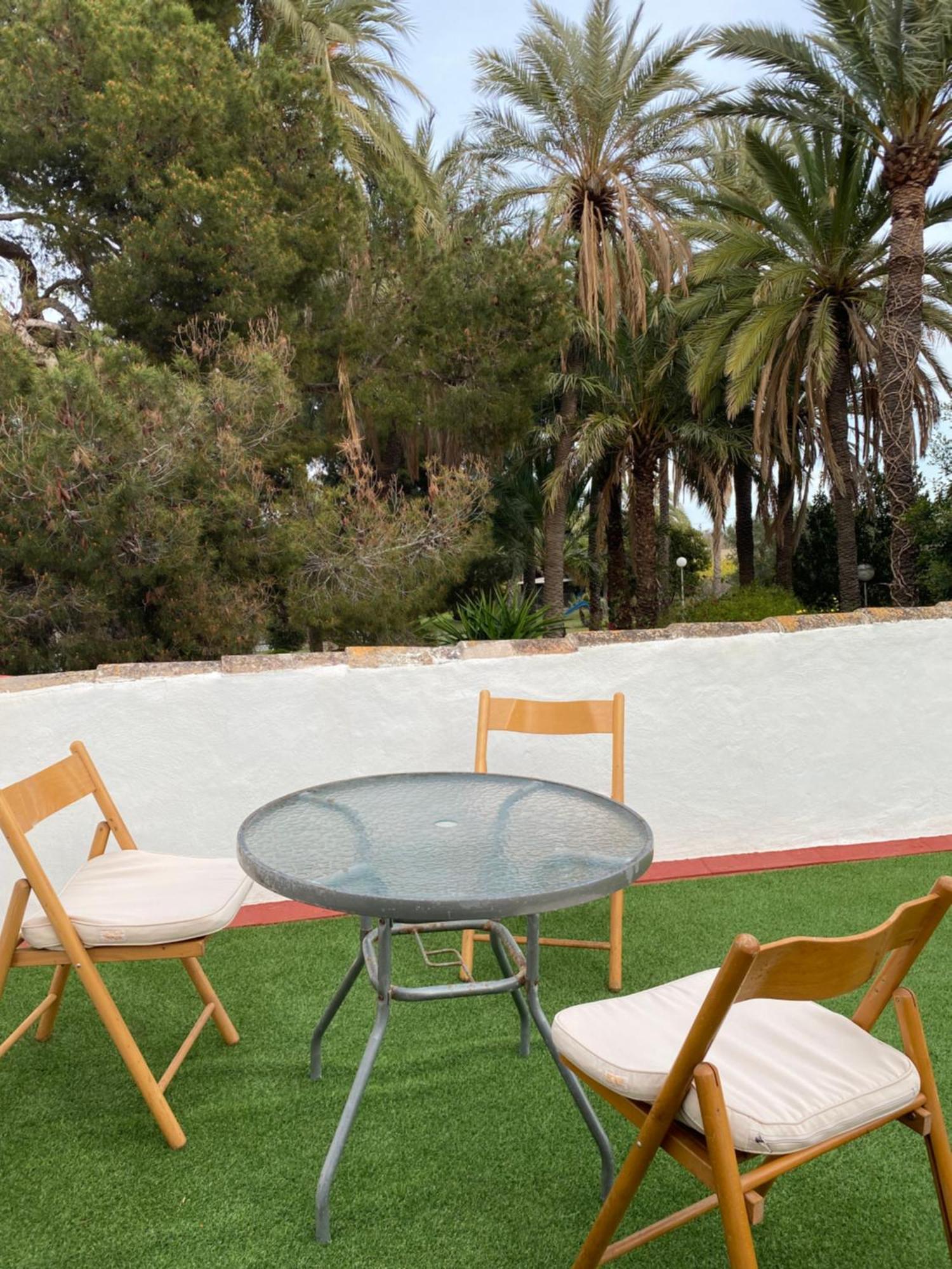 Pink Lemon House Bed & Breakfast Elche Ngoại thất bức ảnh