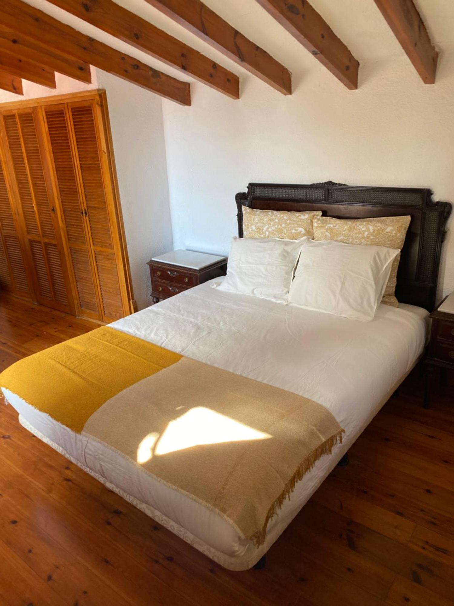 Pink Lemon House Bed & Breakfast Elche Ngoại thất bức ảnh